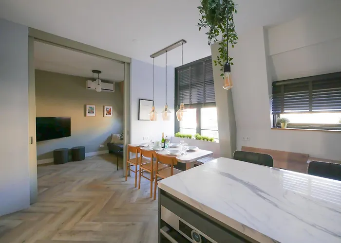 Hosted By Wendy Willem 3 * デン・ハーグ