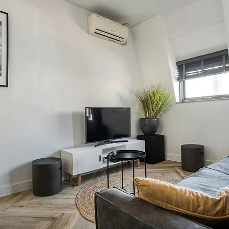 Hosted By Wendy Willem 3 Apartamento